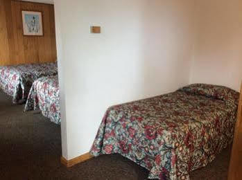 The Royal Motel